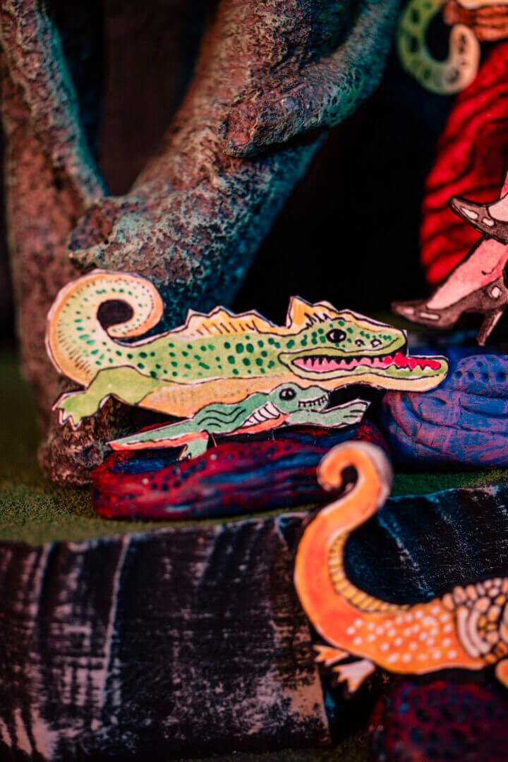 Witch Hut Inner Guts